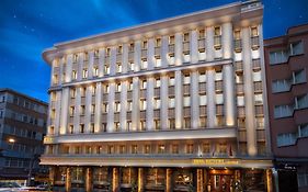โรงแรมเบร์